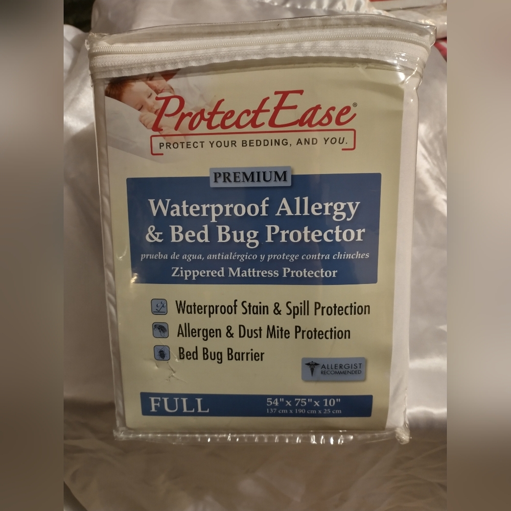 NEW ProtectEase Premium Waterproof Allergy & Bed Bug Full Mattress Protector